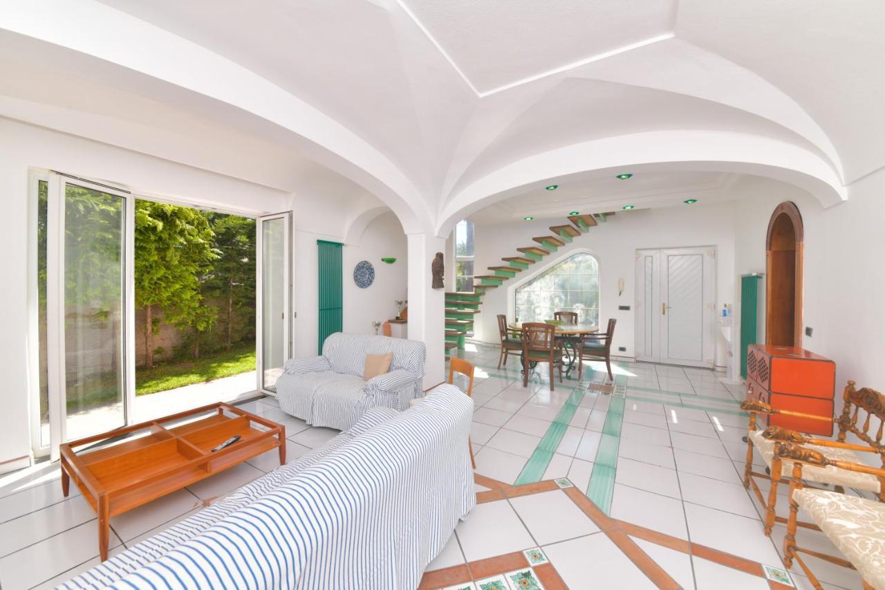 Villa Stefania Barano d'Ischia ภายนอก รูปภาพ