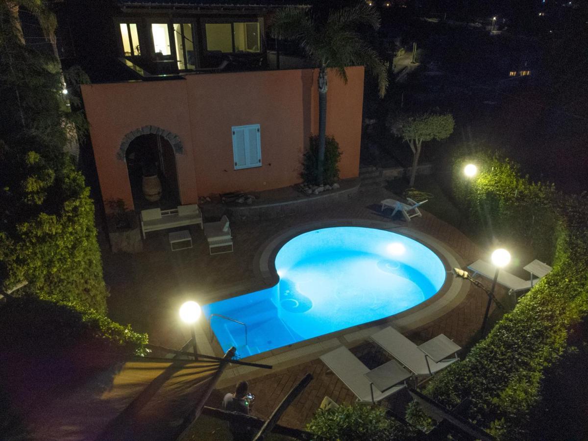 Villa Stefania Barano d'Ischia ภายนอก รูปภาพ
